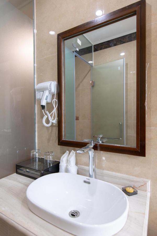 Sala Hotel Mong Cai 외부 사진